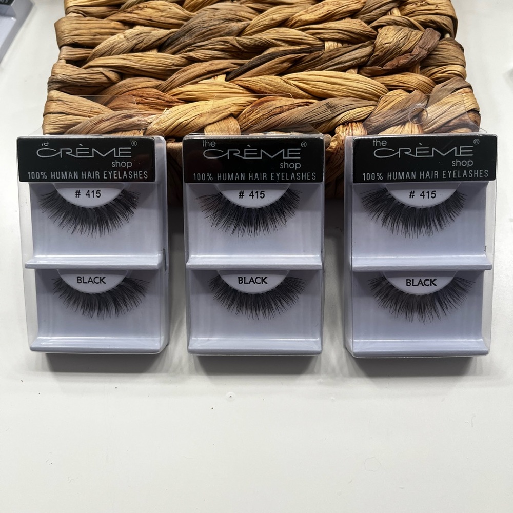 NEW!! Natural stunning lashes from The Crème Shop 💋